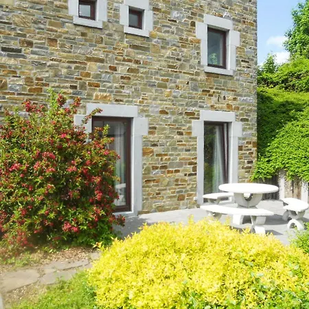 2 Bedrooms With Enclosed Garden And Wifi At *